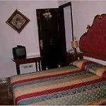 ラ リヴァ ホテル 3*