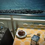 ラ リヴァ 3* ジャルディーニ・ナクソス