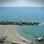 ホテル ラ リヴァ 3*