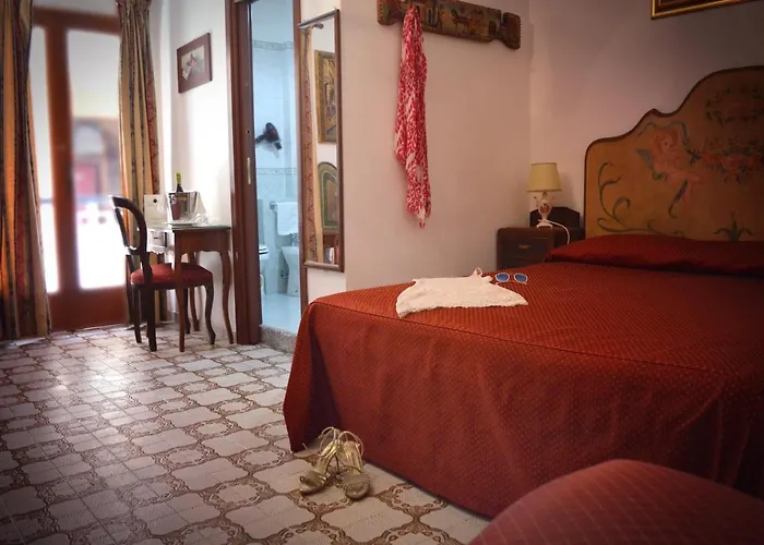 La Riva Hotel Giardini Naxos