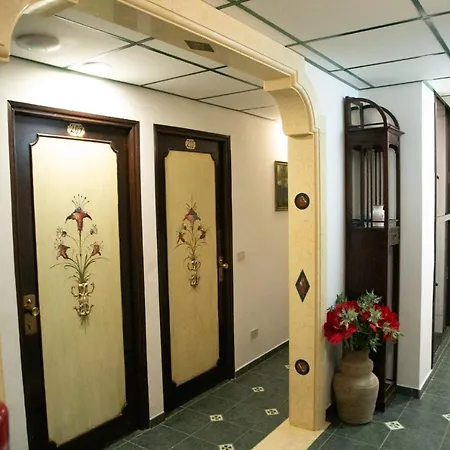 Hotel La Riva 3*