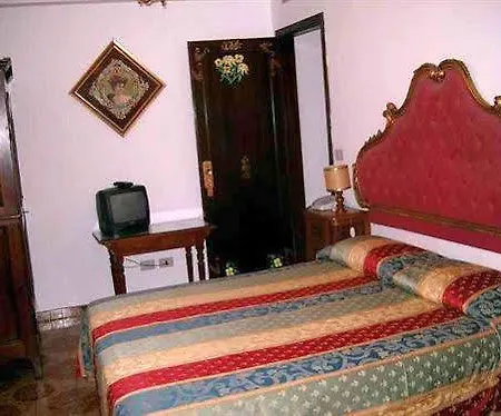 La Riva 3*