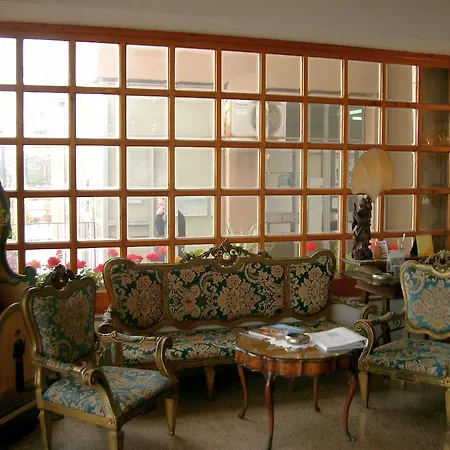 La Riva Hotel Giardini-Naxos