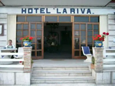 호텔 La Riva